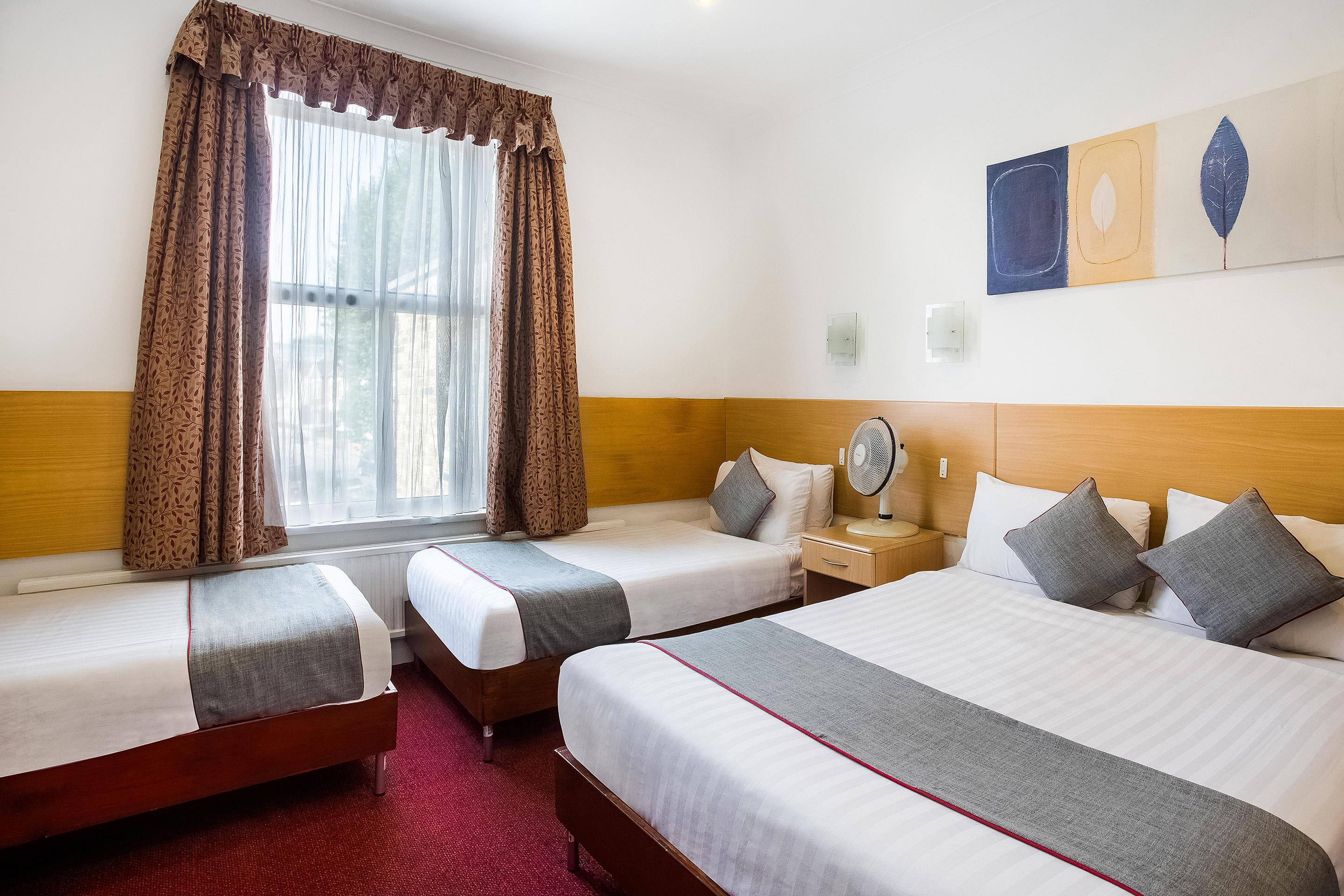 Oyo London Guest House Экстерьер фото